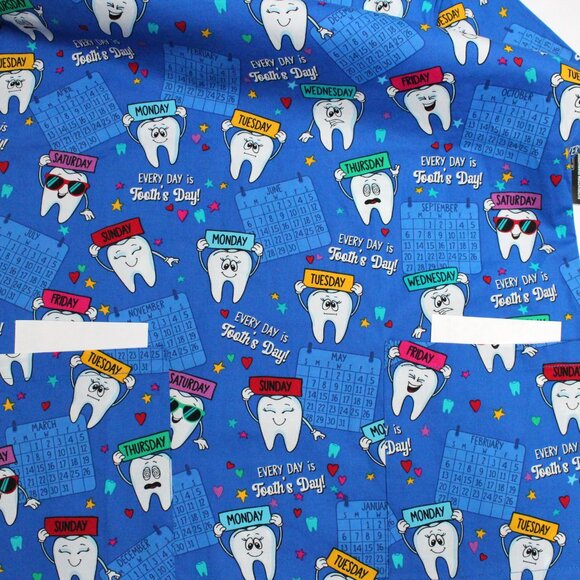 NWT Dickies Dental Theme Short Sleeve V Neck Graphic Scrub Top With Pockets - Picture 10 of 15